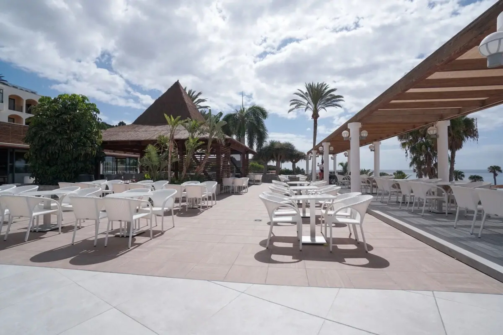 Курорт Playitas Hotel 