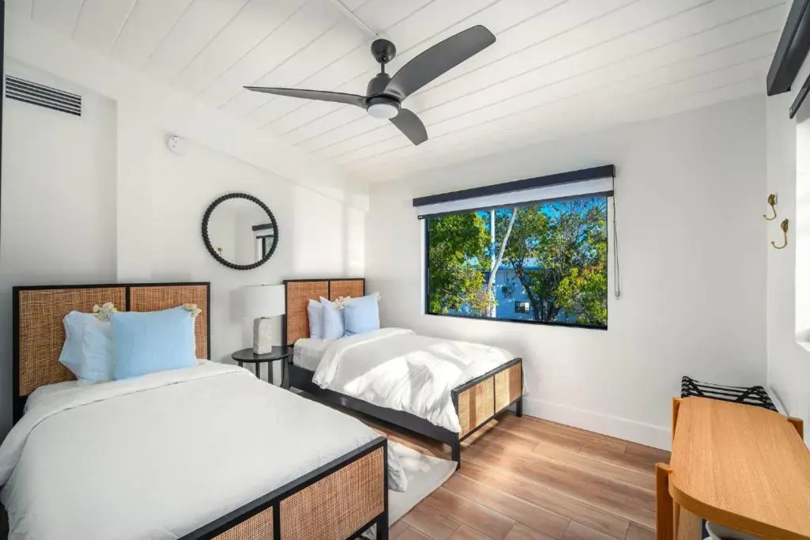 Pines & Palms Resort