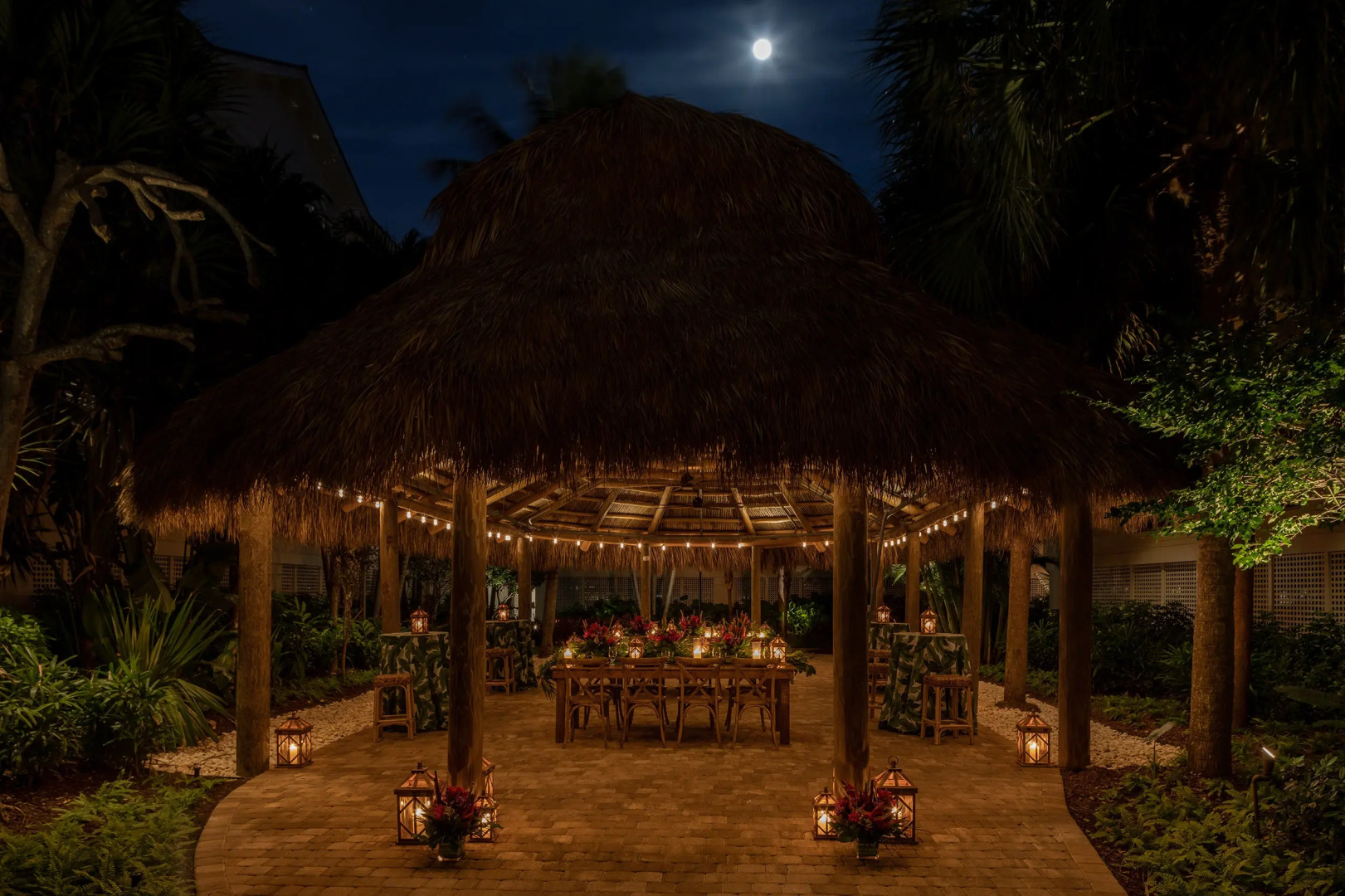 Отель Margaritaville Beach House Key West