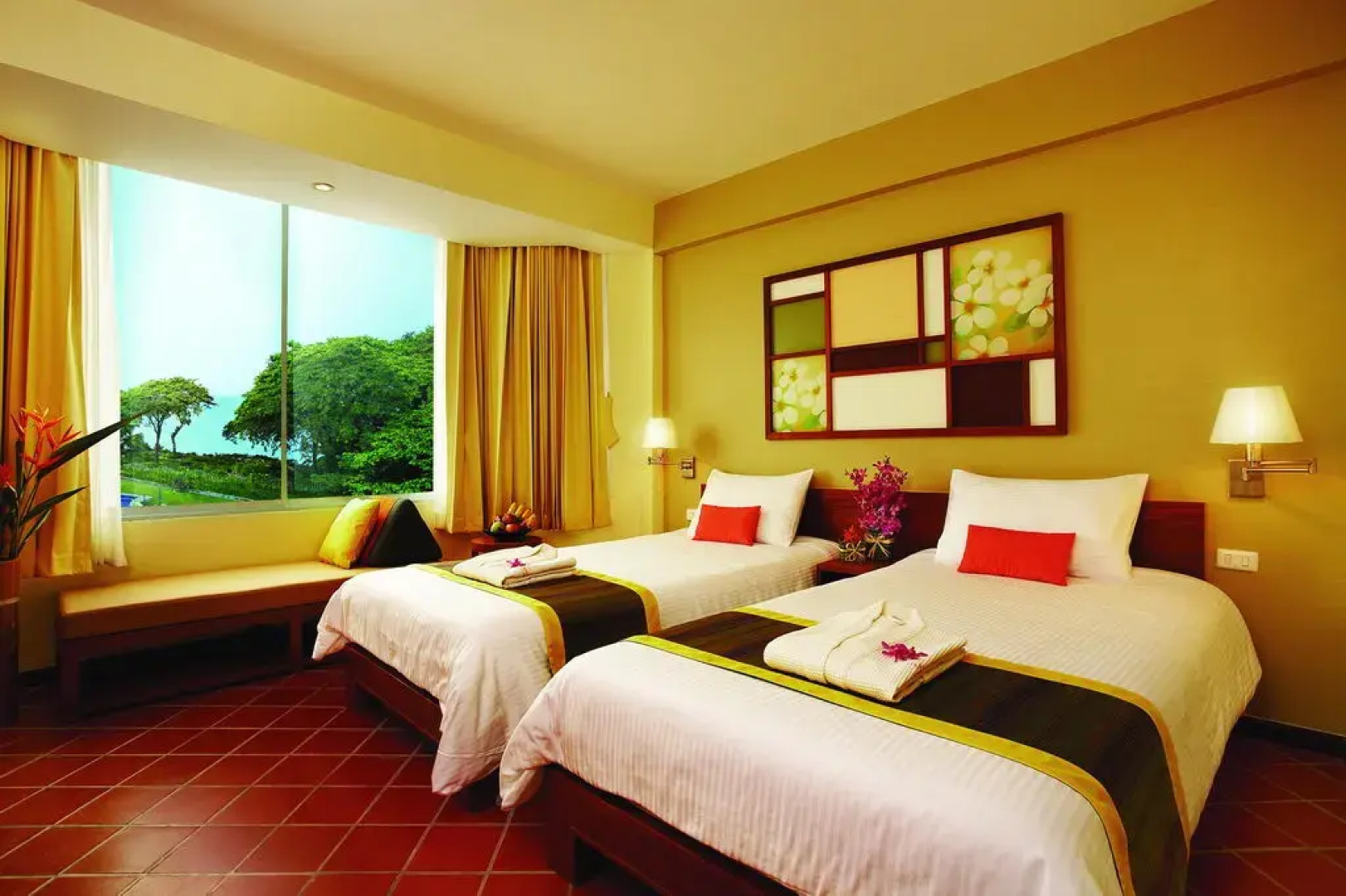 Cosy Beach Hotel