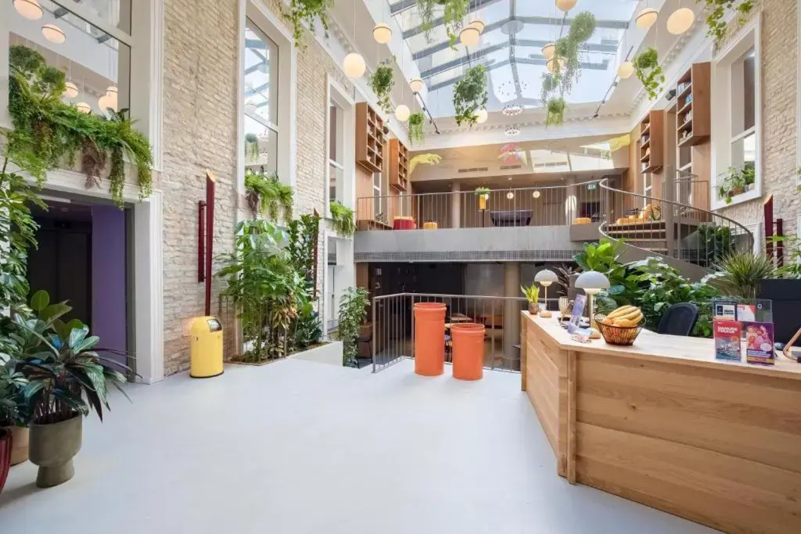 Отель Maverick Athenaeum