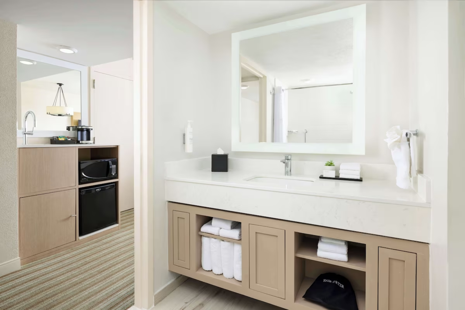 Embassy Suites by Hilton San Juan Hotel & Casino