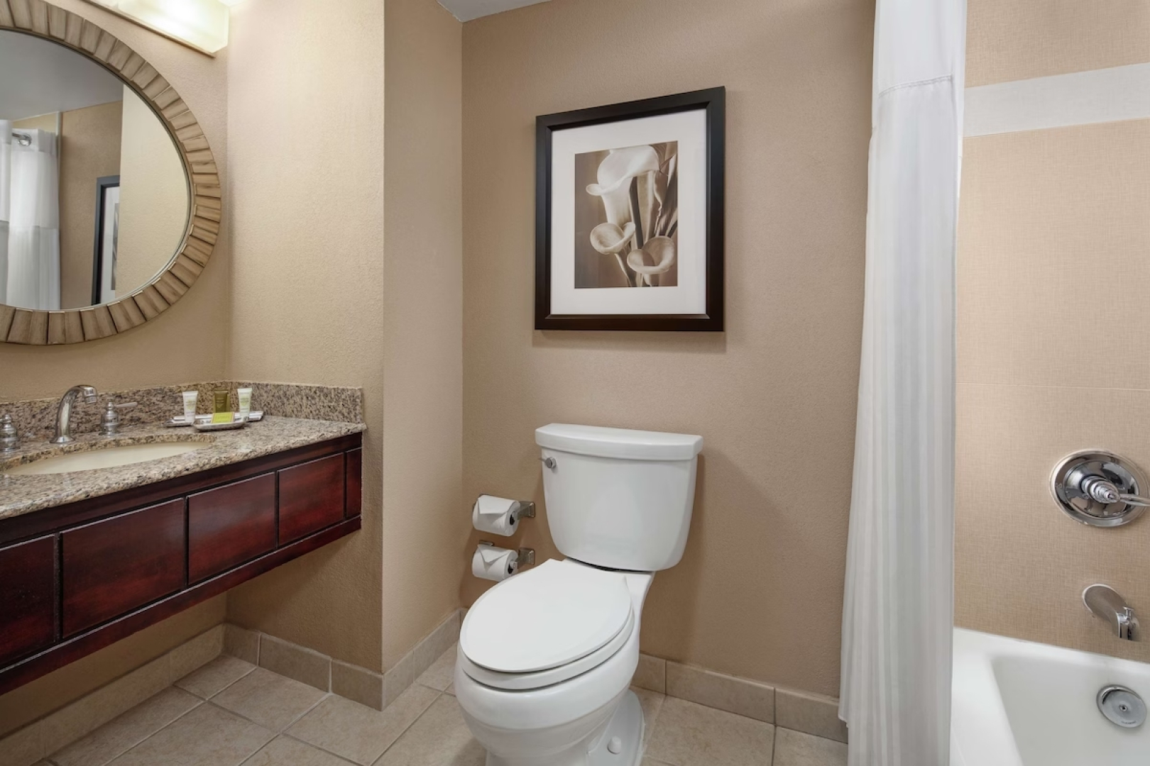 Hilton Orlando Lake Buena Vista - Disney Springs® Area