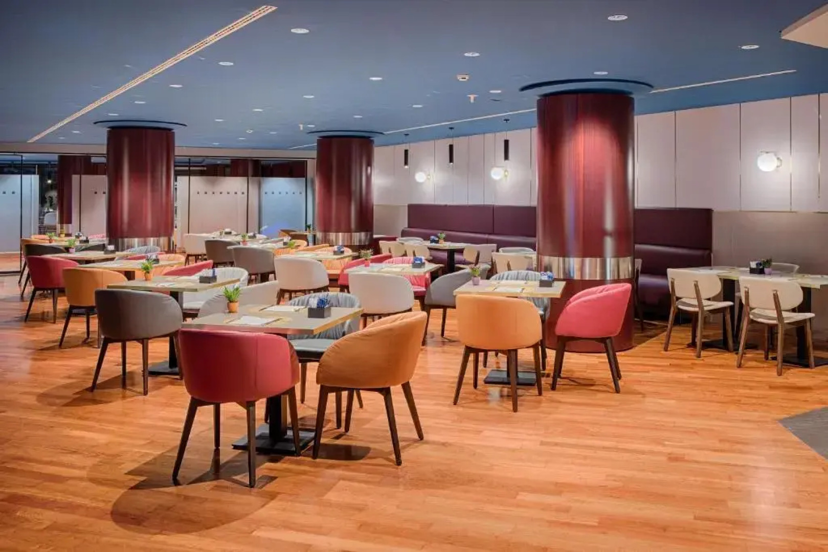 Отель NH Napoli Panorama