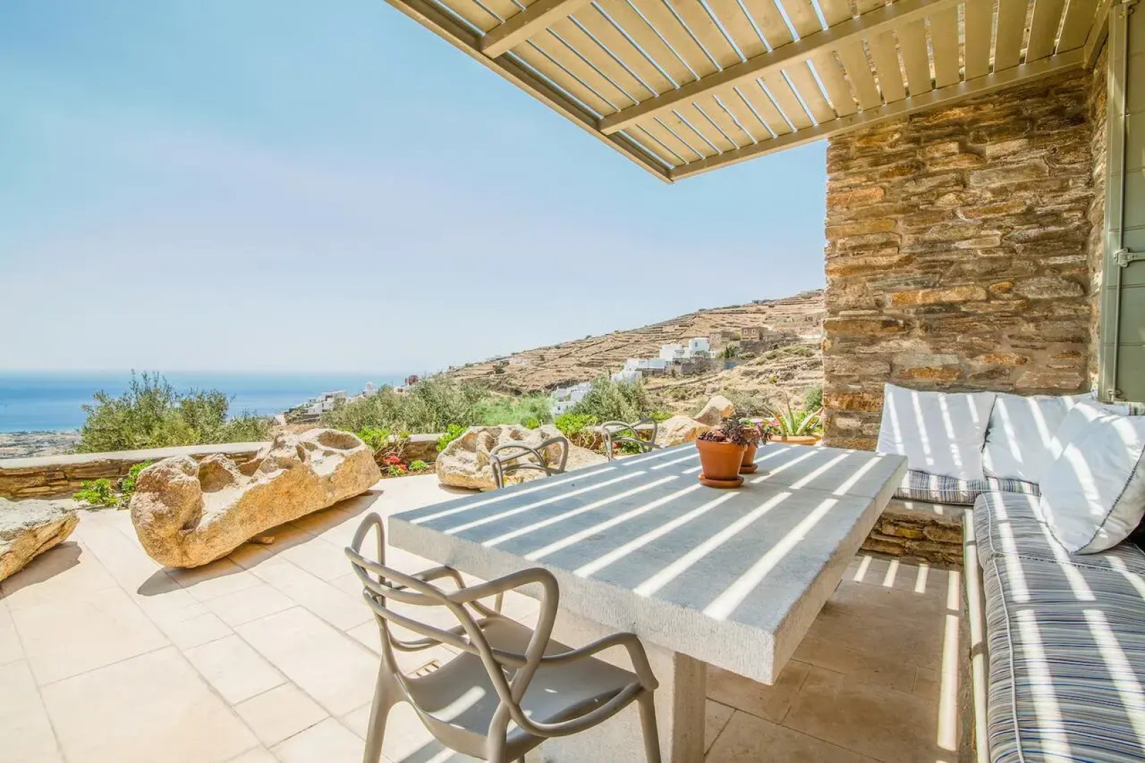 Aeolis Tinos Suites