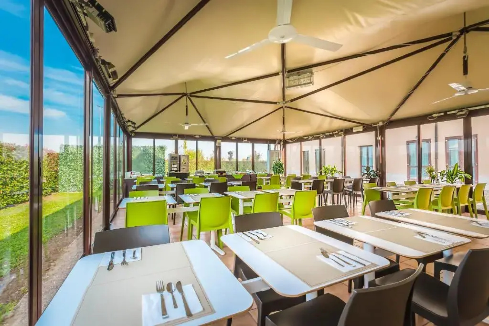 UNA HOTELS Occhiobello