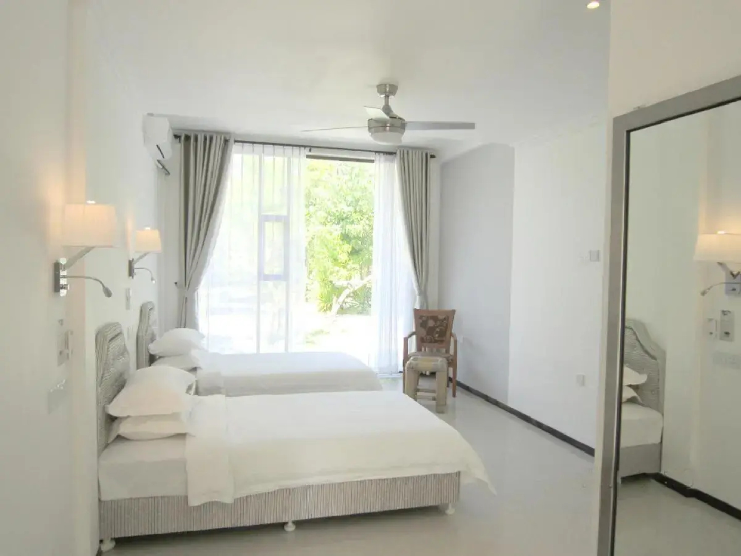Nazaki Beach Hotel & Spa Maldives