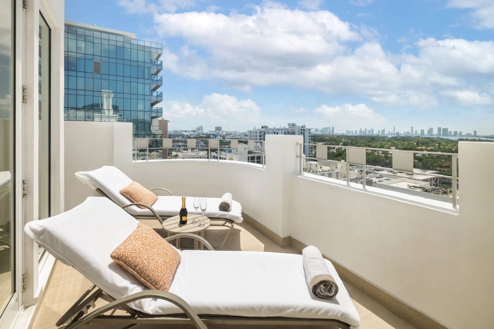 The Palms Hotel & Spa