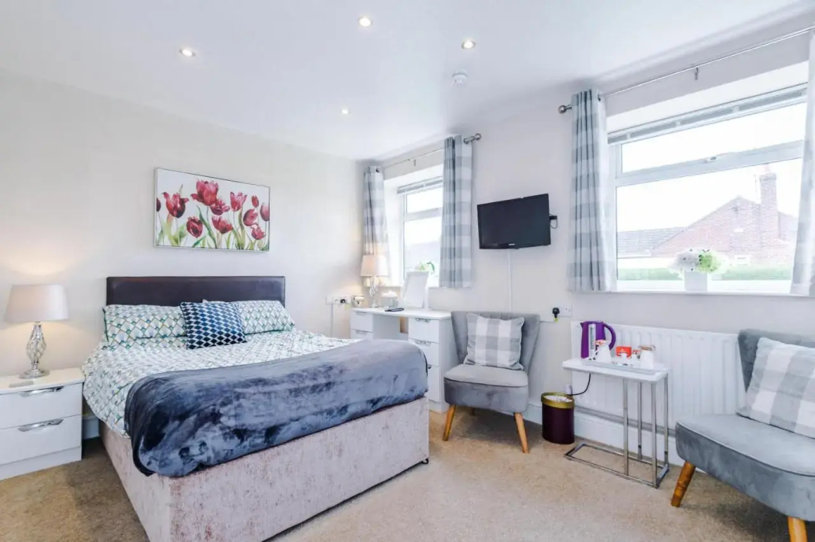 Holcombe Guest House
