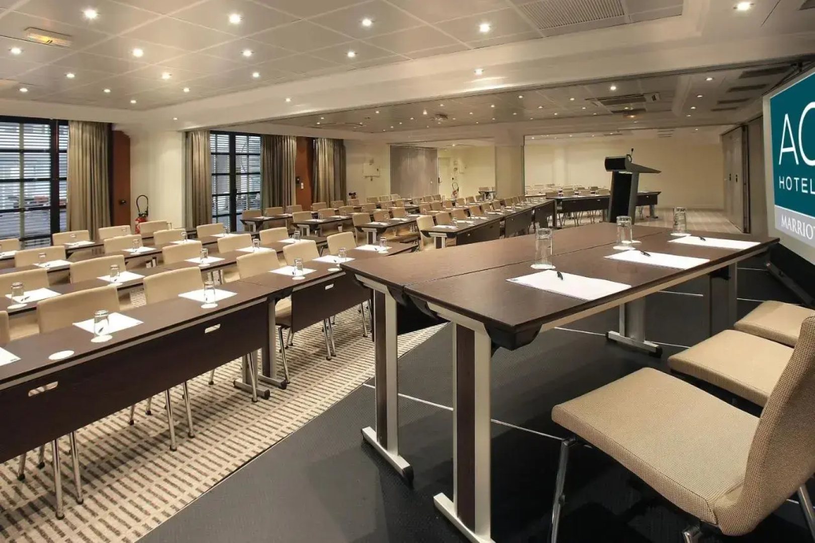 AC Hotel by Marriott Ambassadeur Antibes - Juan Les Pins