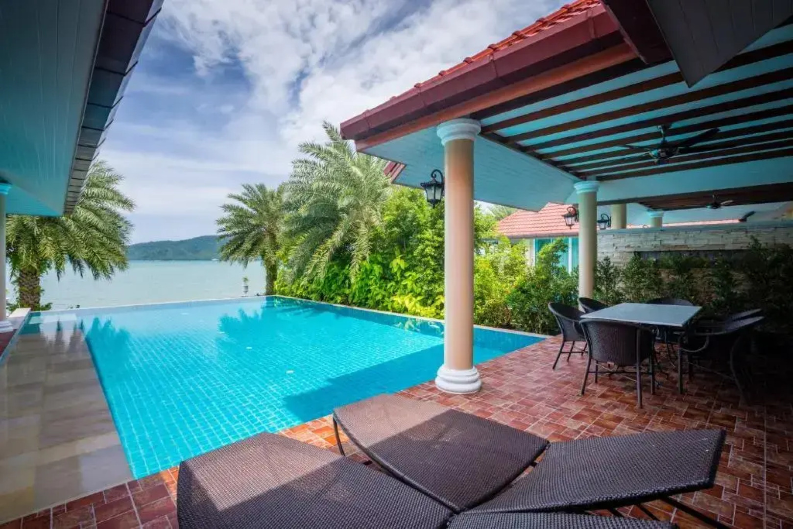 Fisherman Way Beach Villa