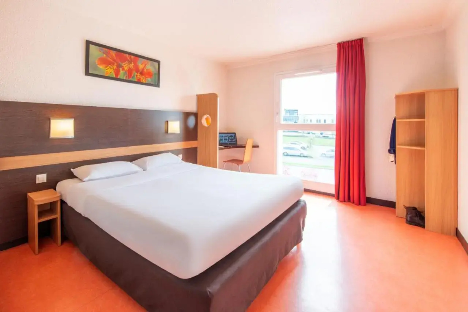 B&B HOTEL Cholet Nord