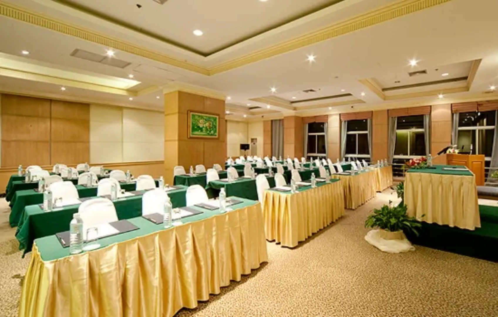 Springfield Beach Resort