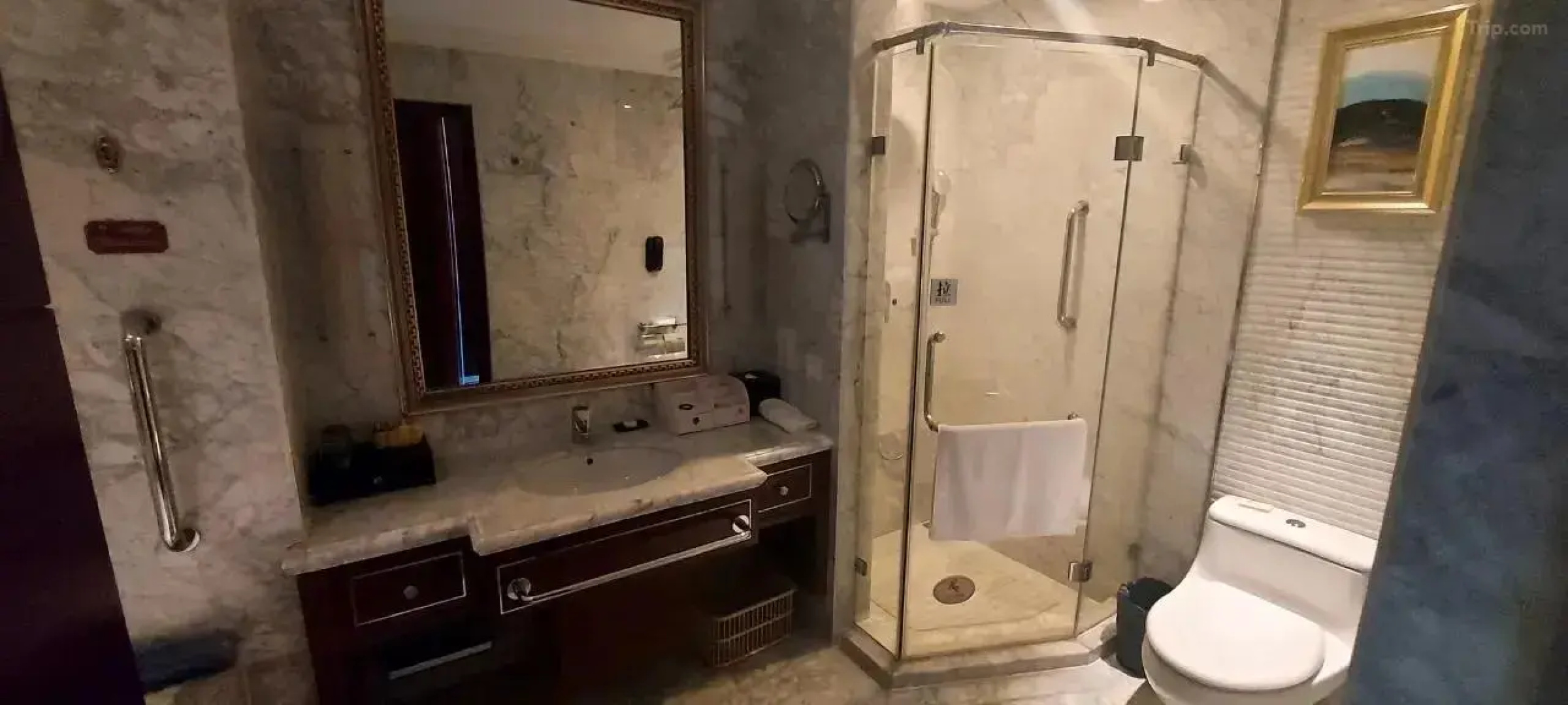 Xiaogan Yuji Grand Hotel