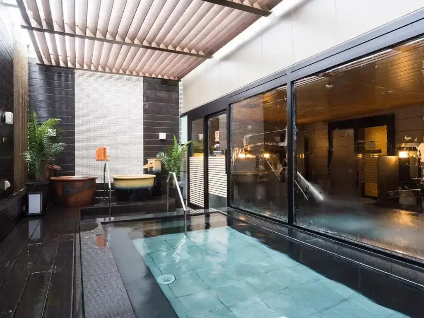 Курорт Apa Hotel & Resort Nishishinjuku Gochome Eki Tower