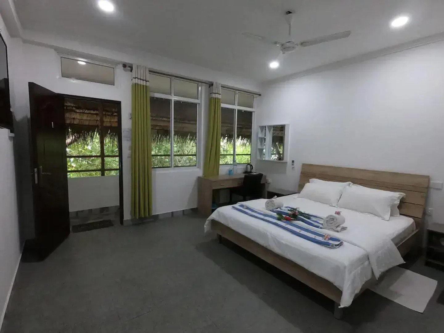 Гостевой дом Ariston Dhangethi