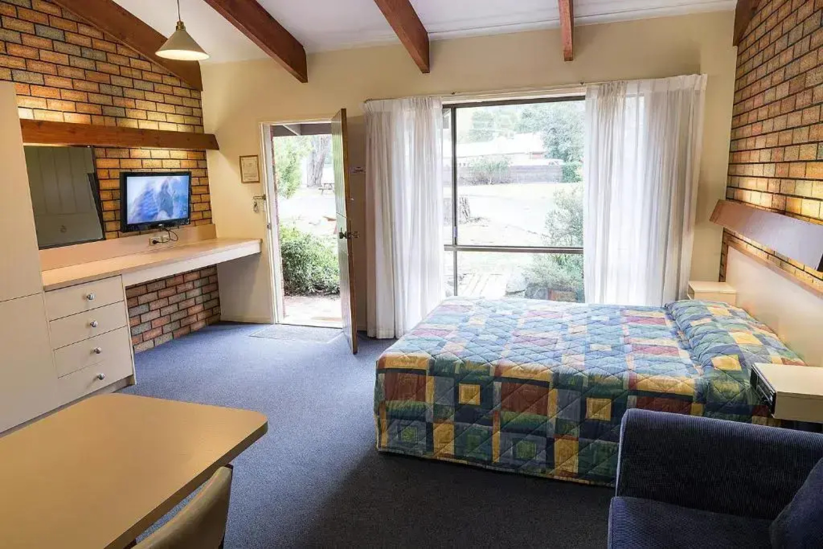 Pinnacle Holiday Lodge