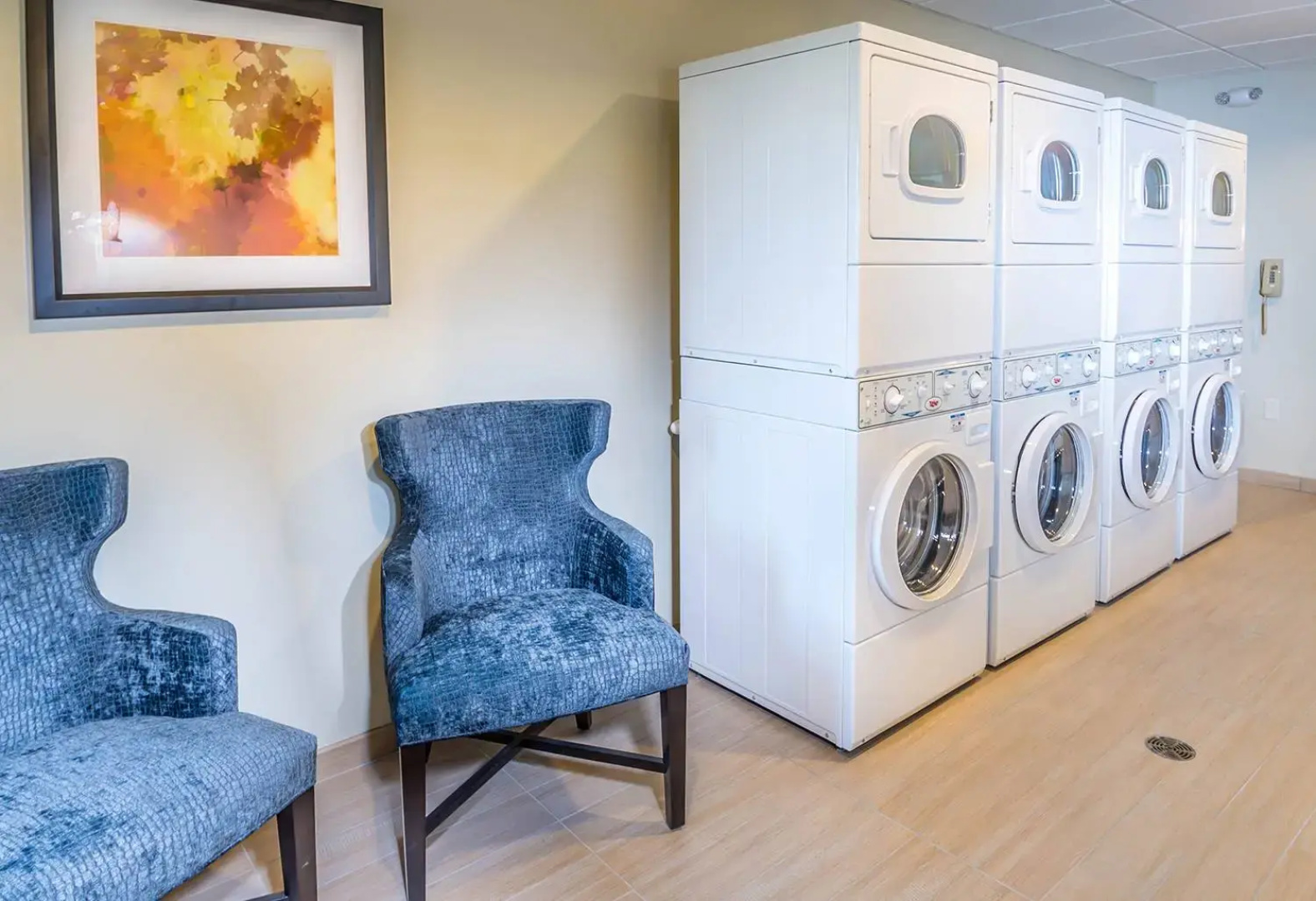 Staybridge Suites Corona South by IHG