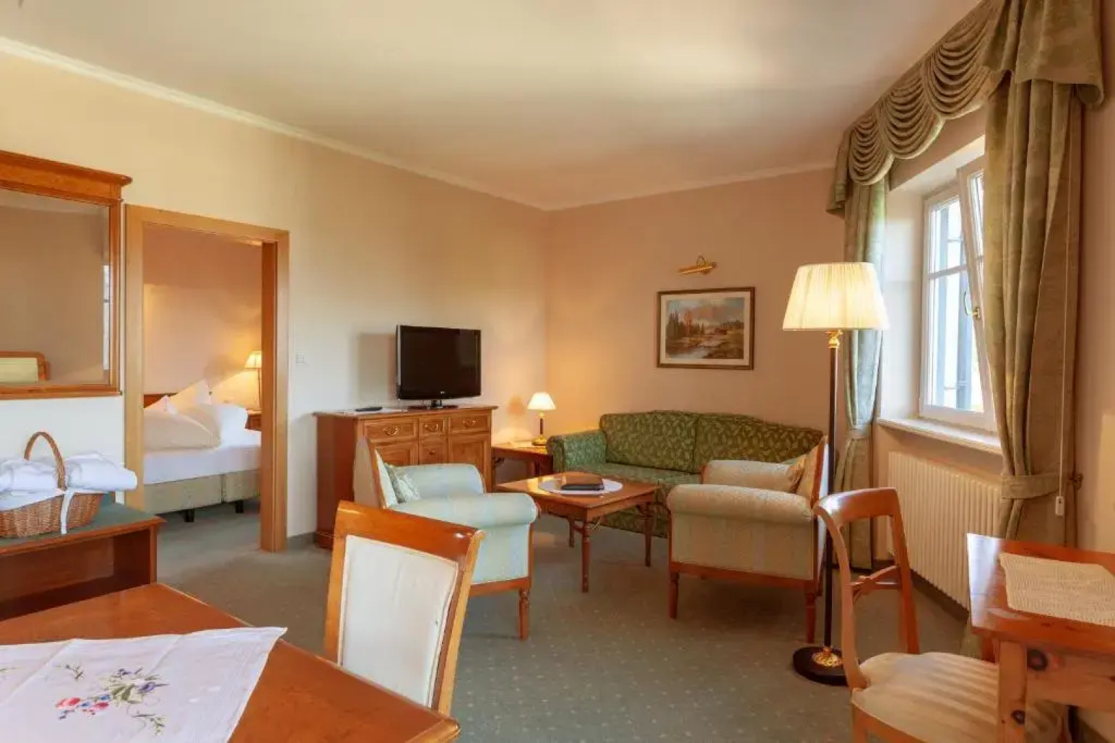 Bemelmans Post Hotel