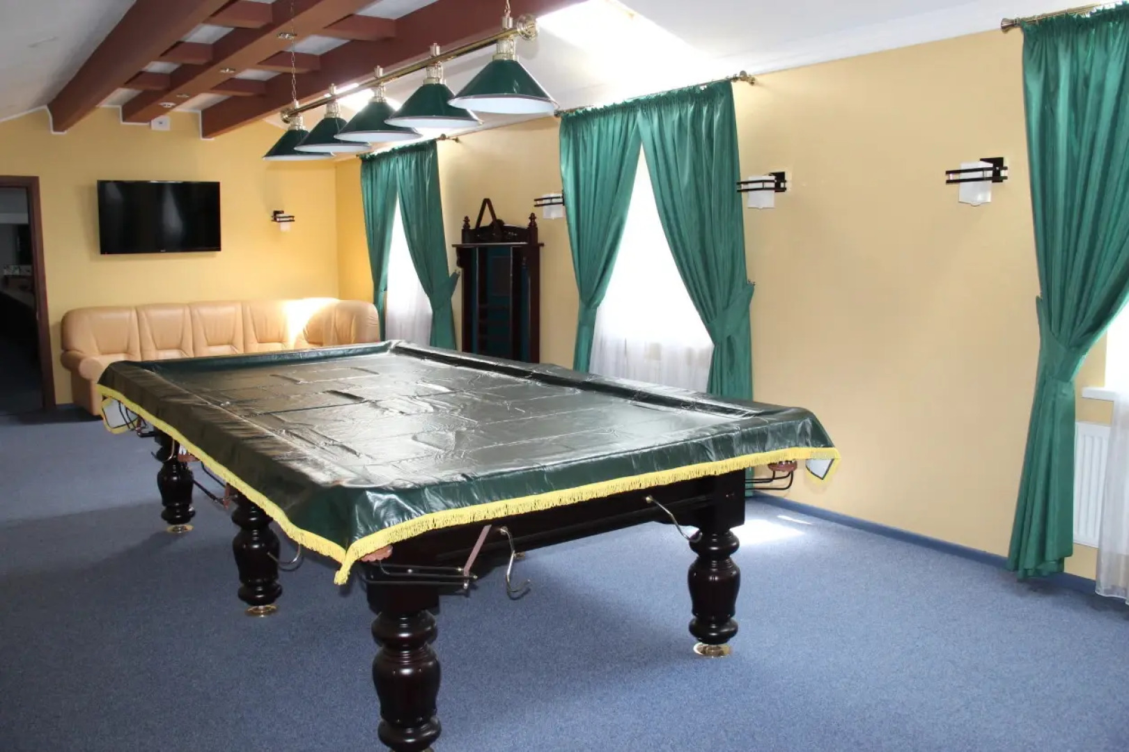 Гала-Готель