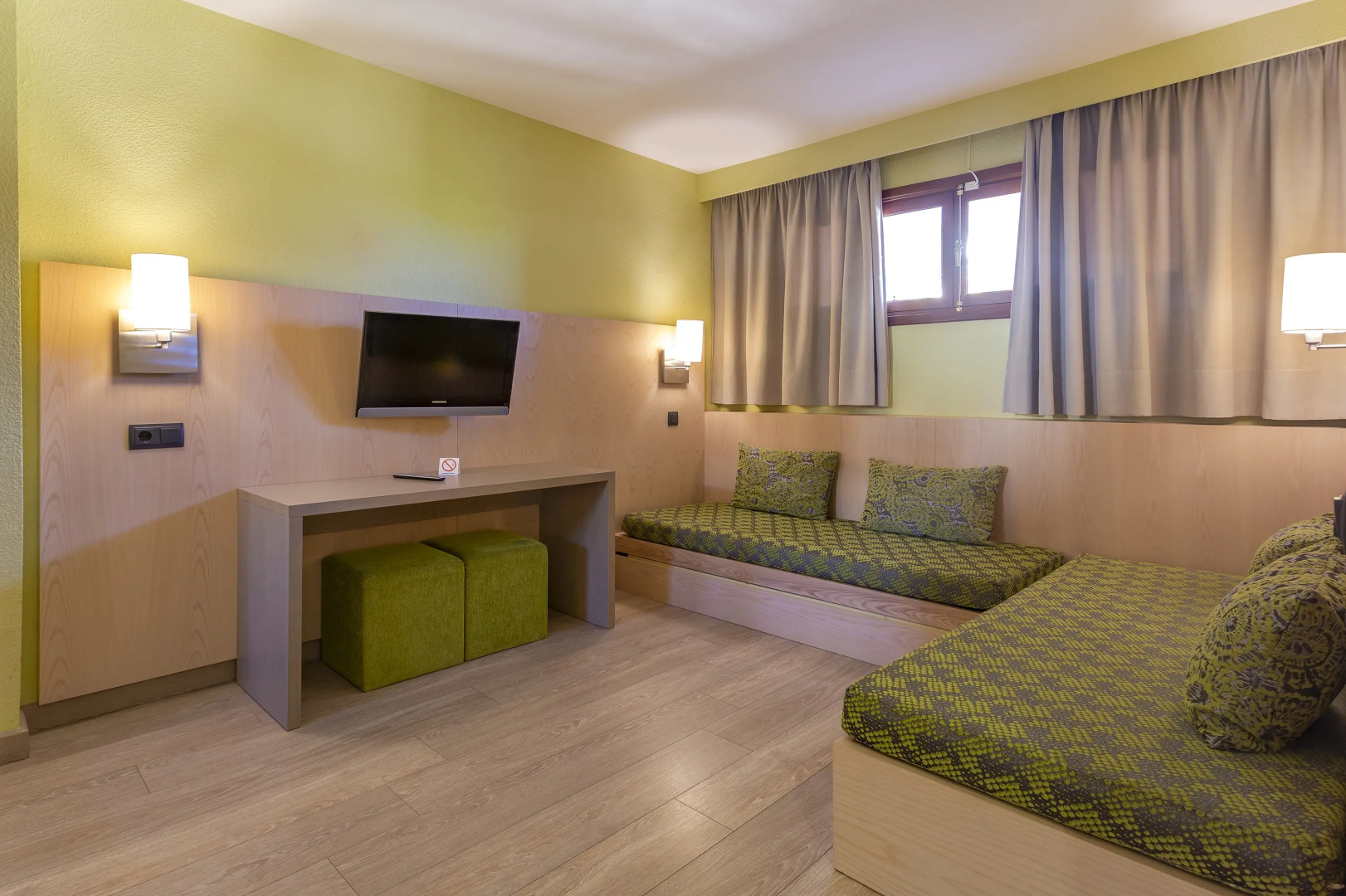 Marins Playa Suites
