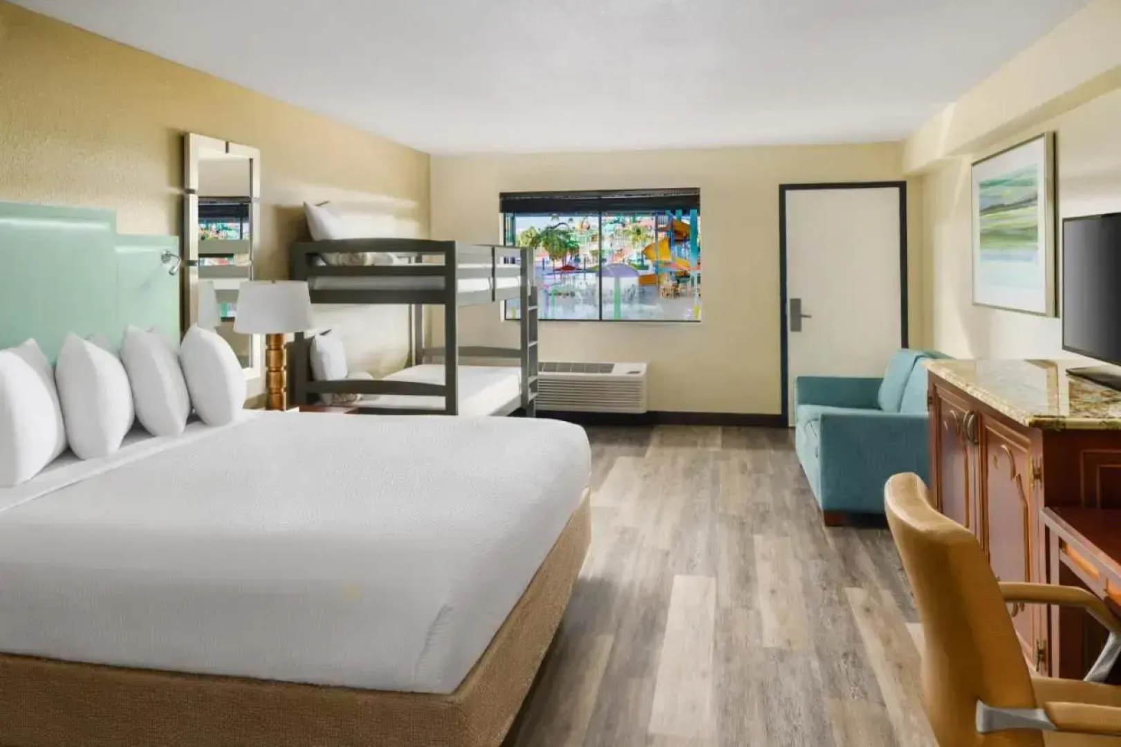 CoCo Key Hotel and Water Resort