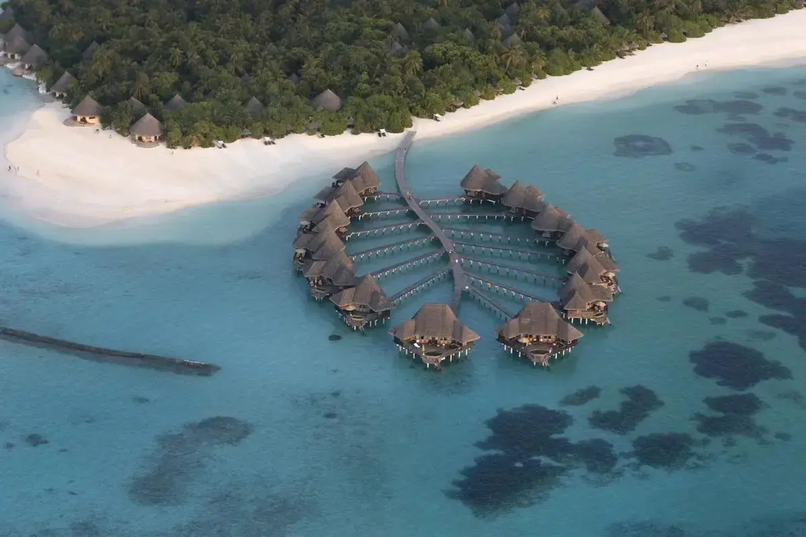 Курорт Coco Palm Dhuni Kolhu