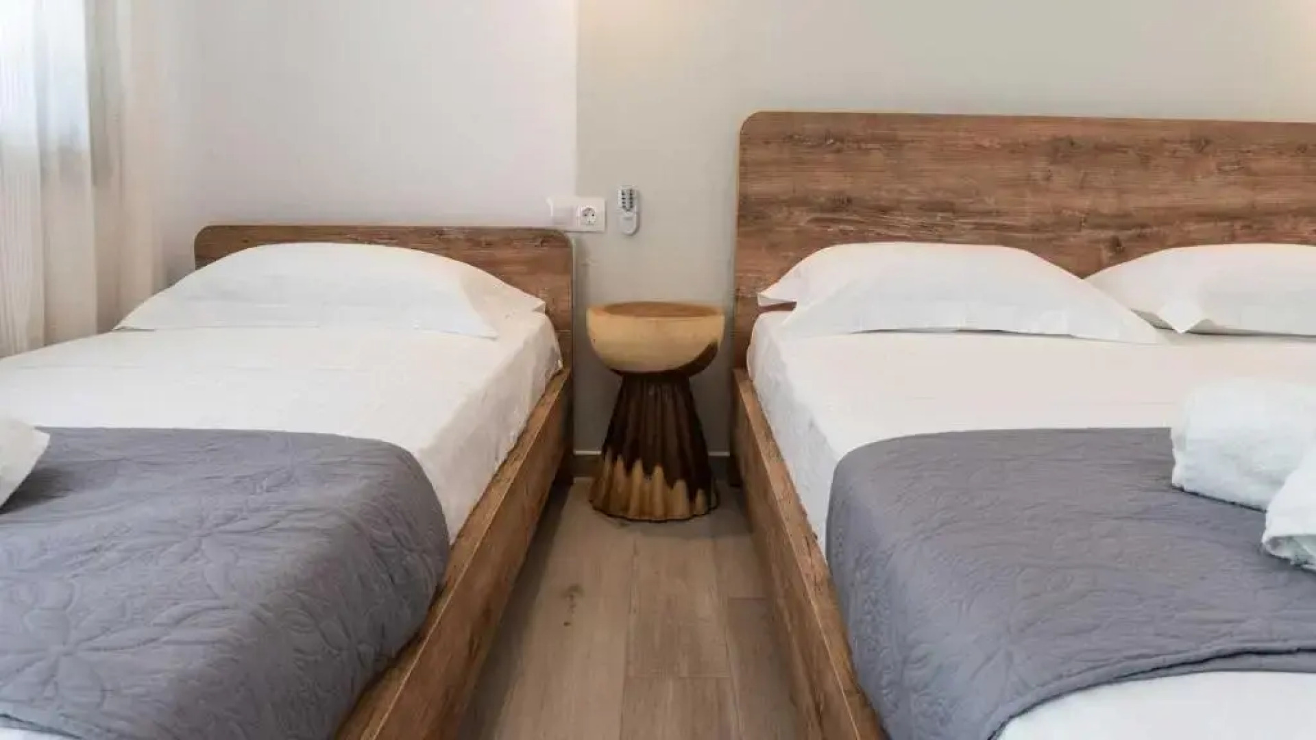 Avra Studios & Apartments