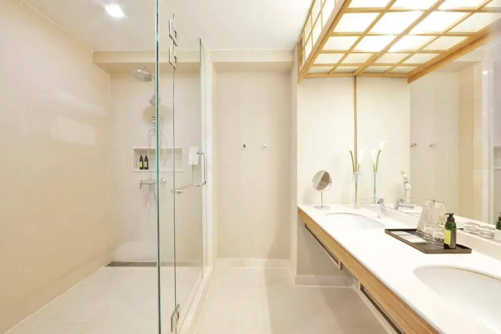 Отель The Quarter Hualamphong by UHG