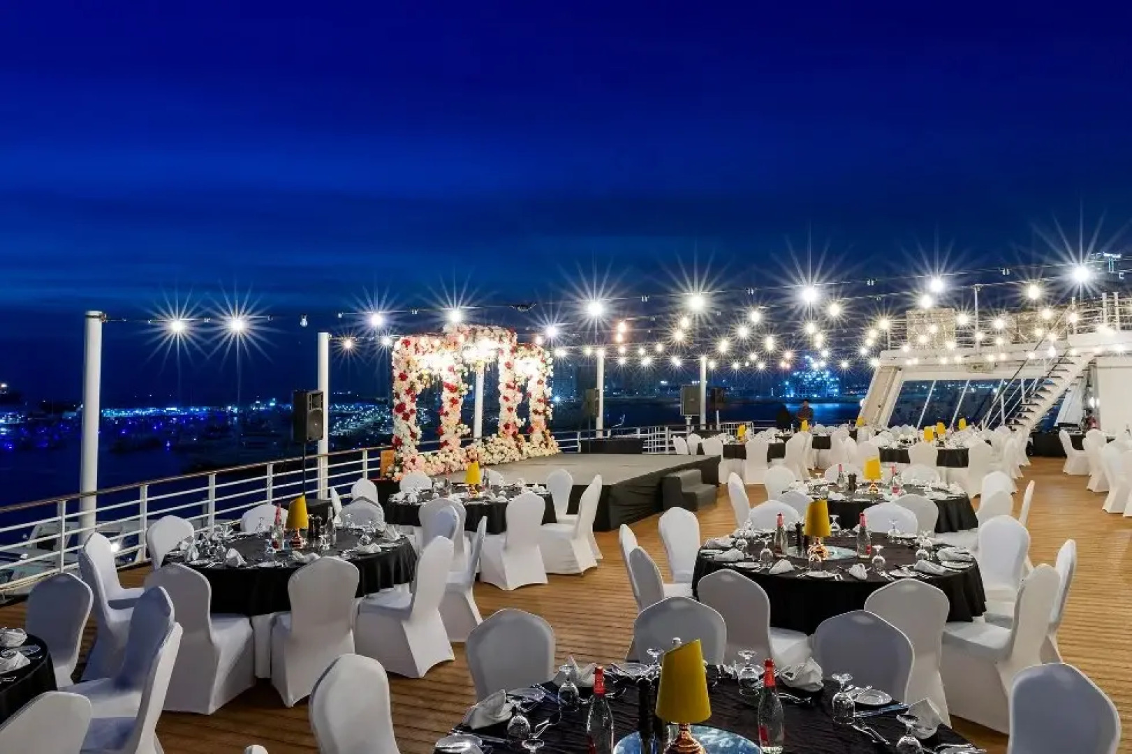 Queen Elizabeth 2 Hotel by Accor