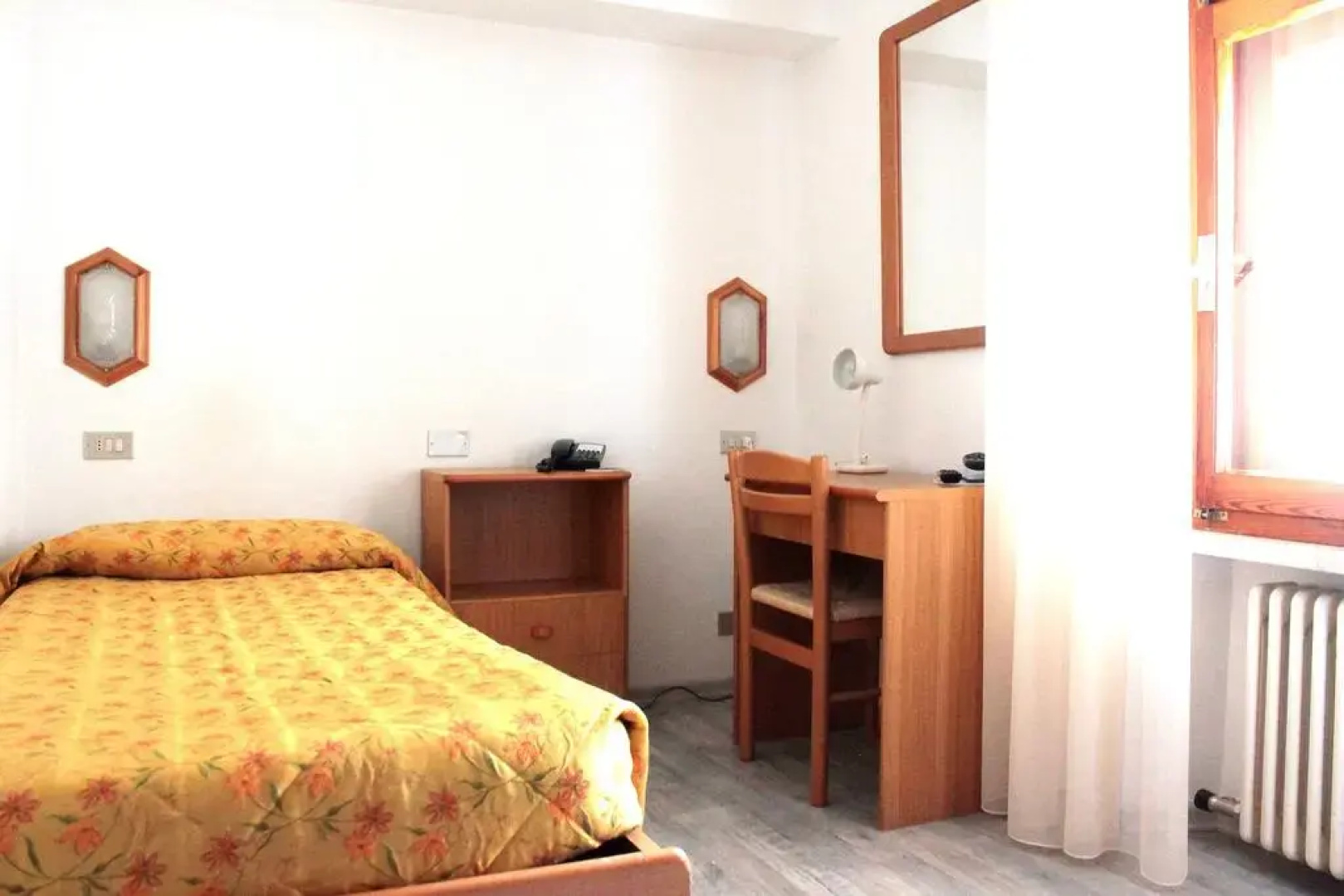 Hotel Bijou