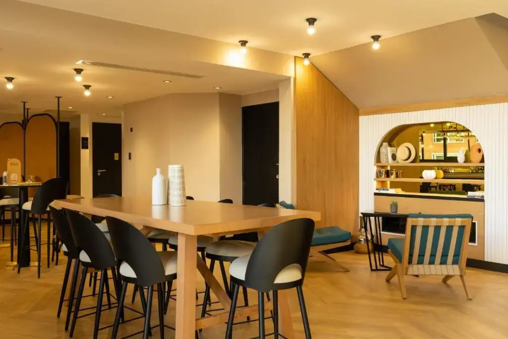 Novotel Paris Suresnes Longchamp