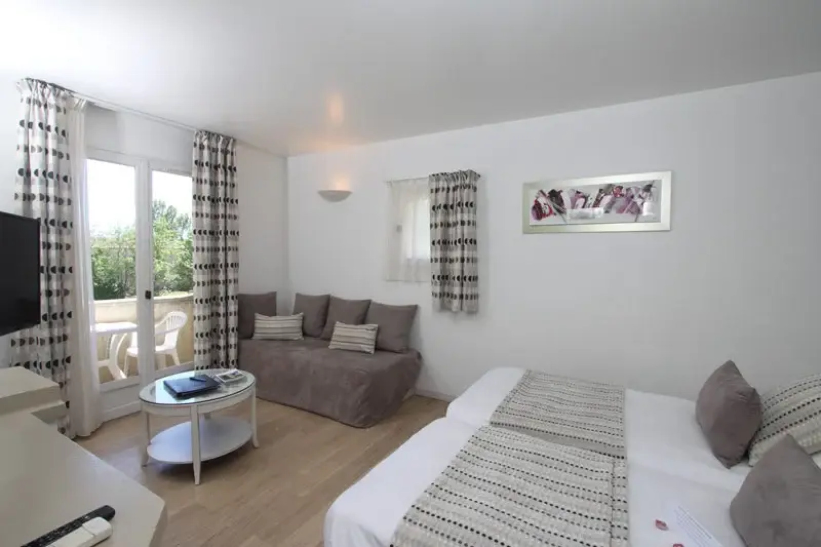 Val Baussenc, The Originals Relais