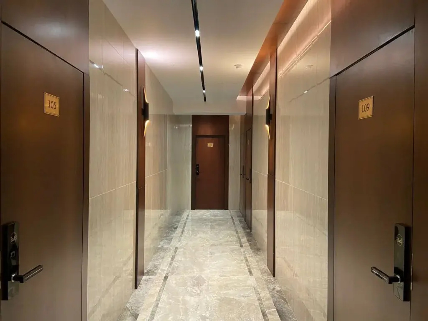 109  Apartment Deputatskaya 10 G