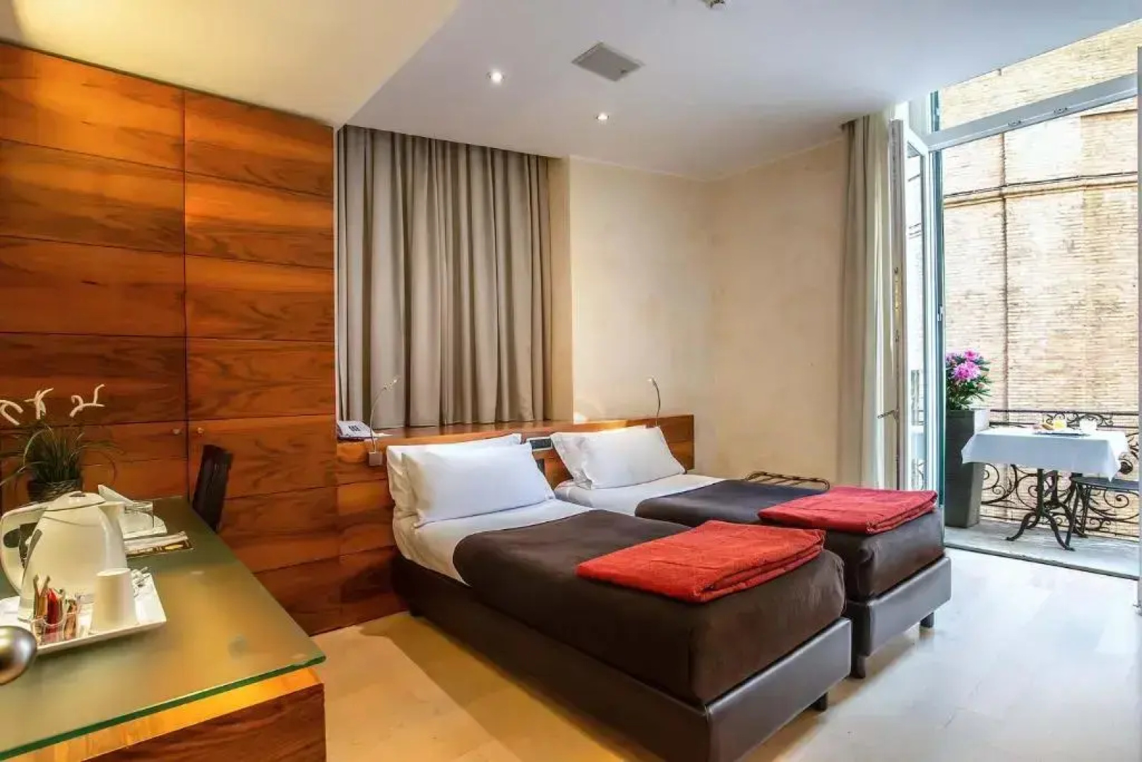 Hotel Tritone Rome