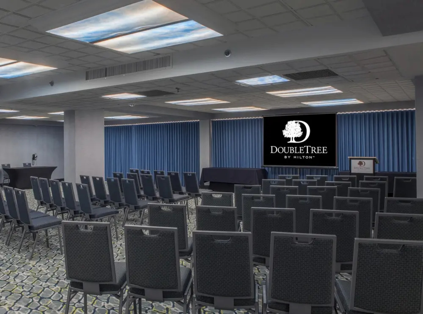 DoubleTree by Hilton Hotel Jacksonville Airport
