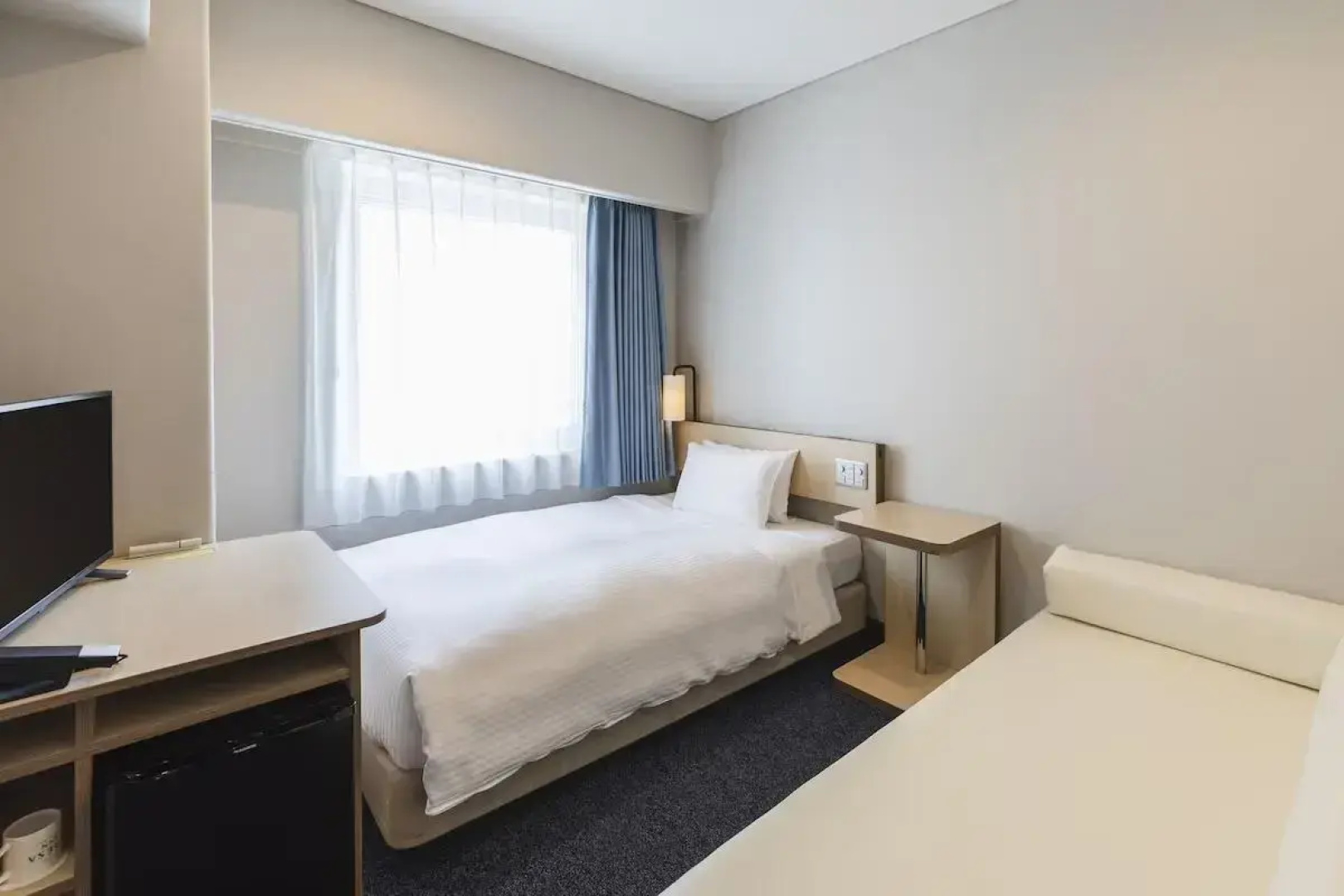 Отель Sotetsu Fresa Inn Tokyo Toyocho
