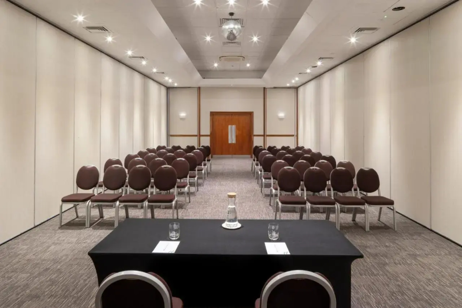 Holiday Inn Leicester by IHG
