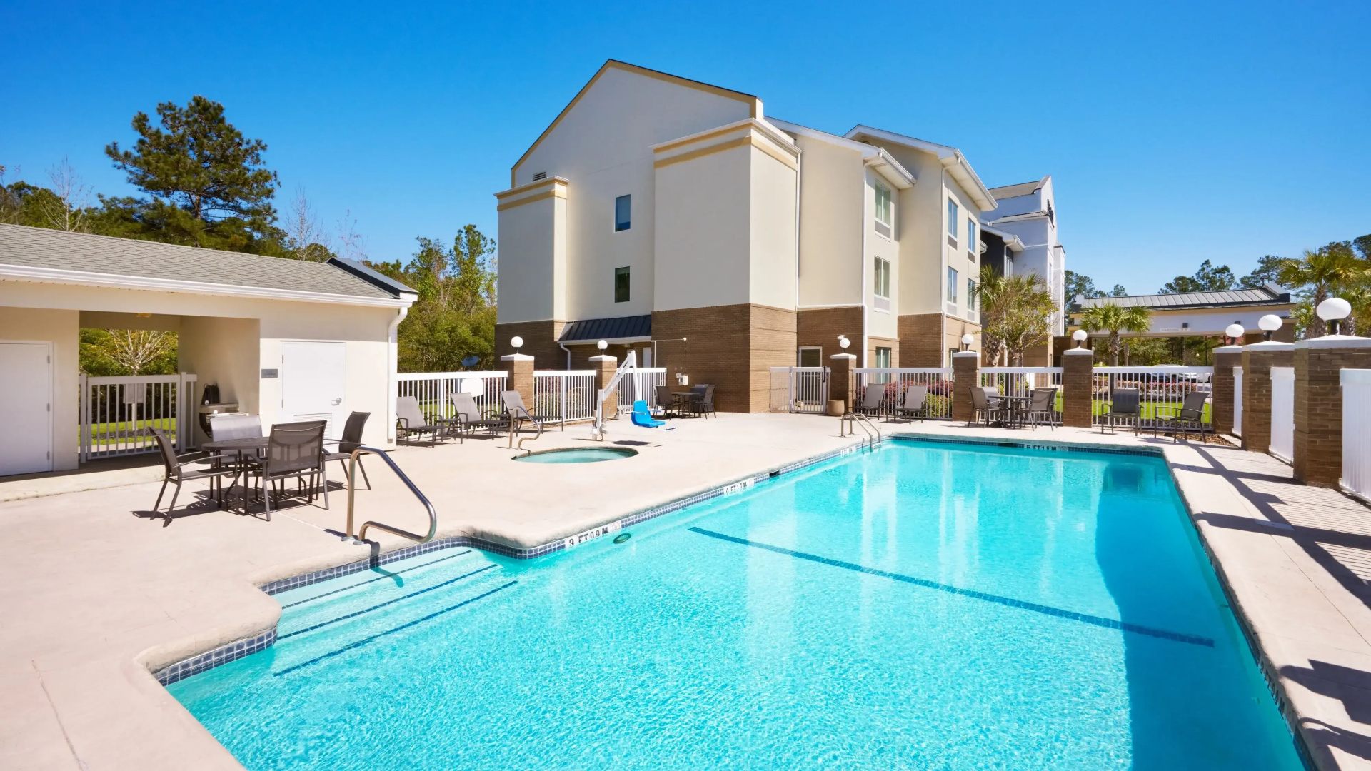 Fairfield Inn & Suites by Marriott Hinesville Fort Stewart