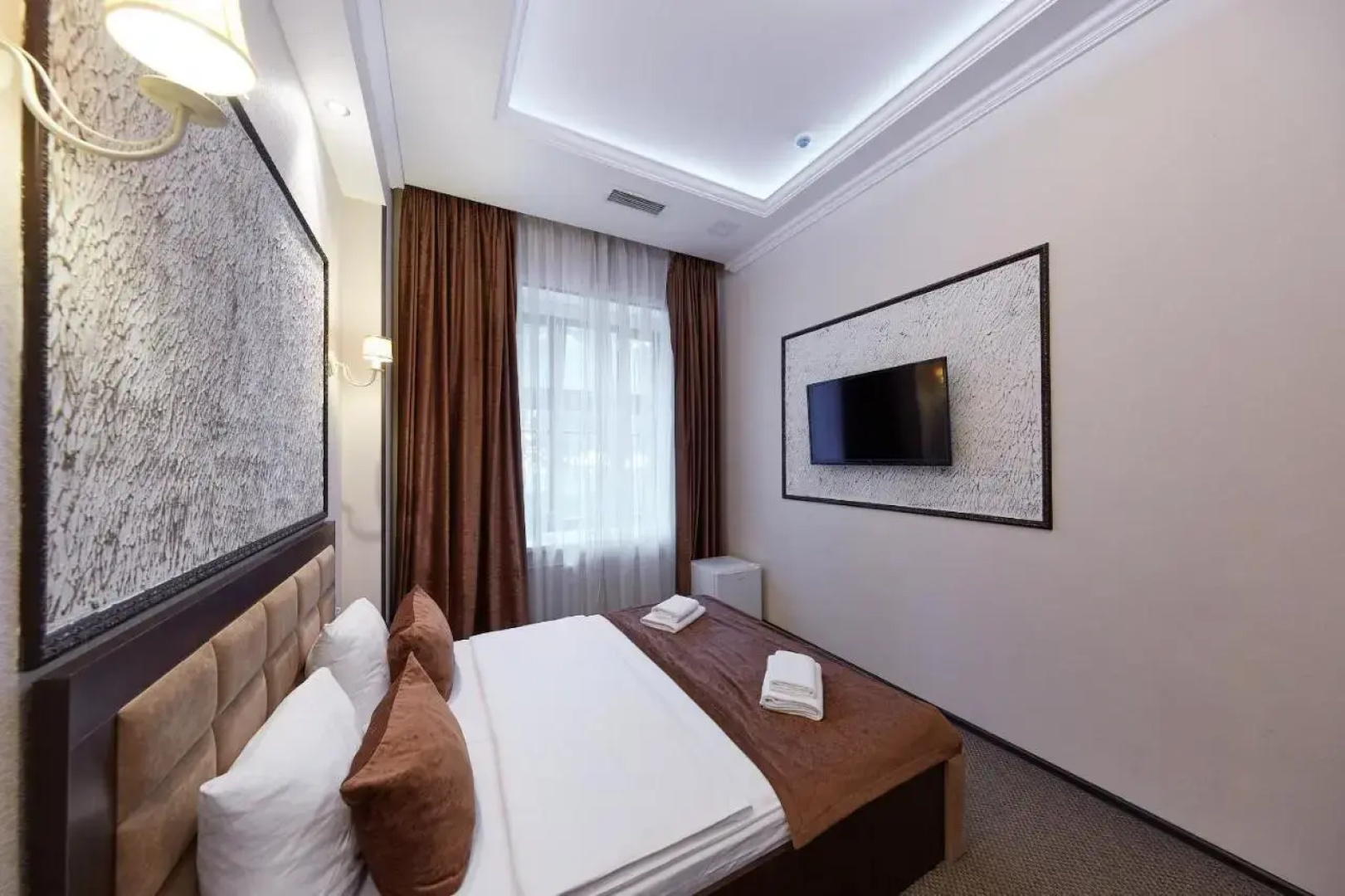 Loro Hotel