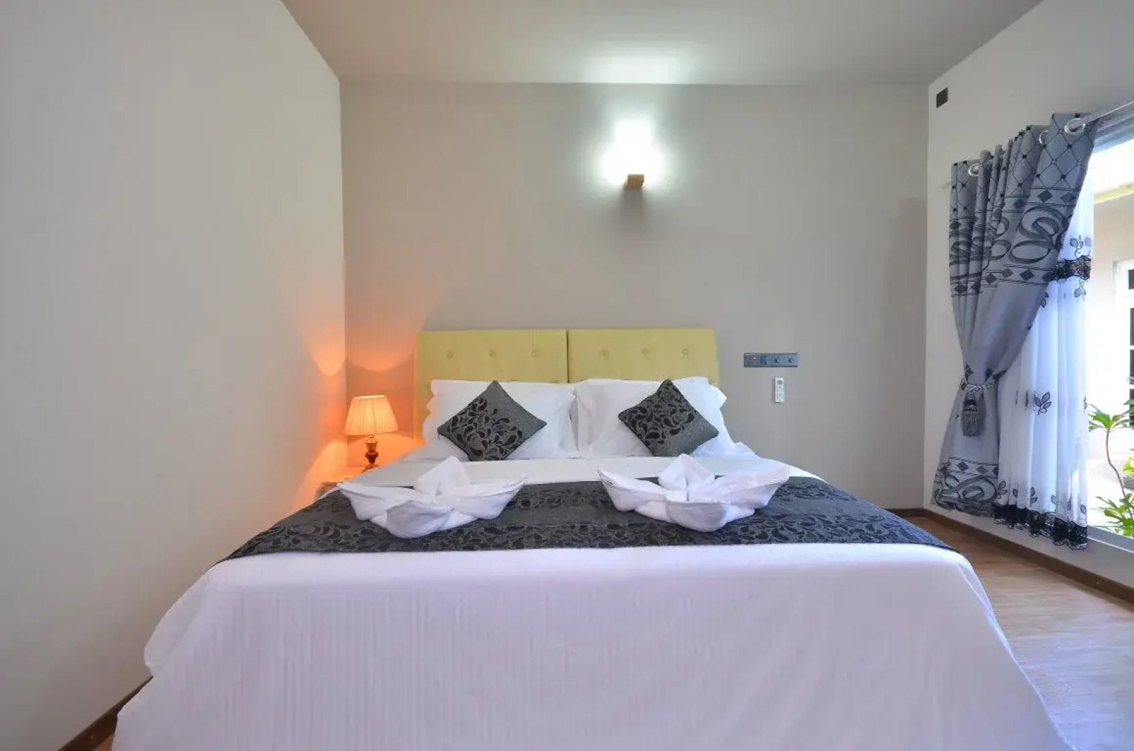 Отель Ukulhas Beach Inn