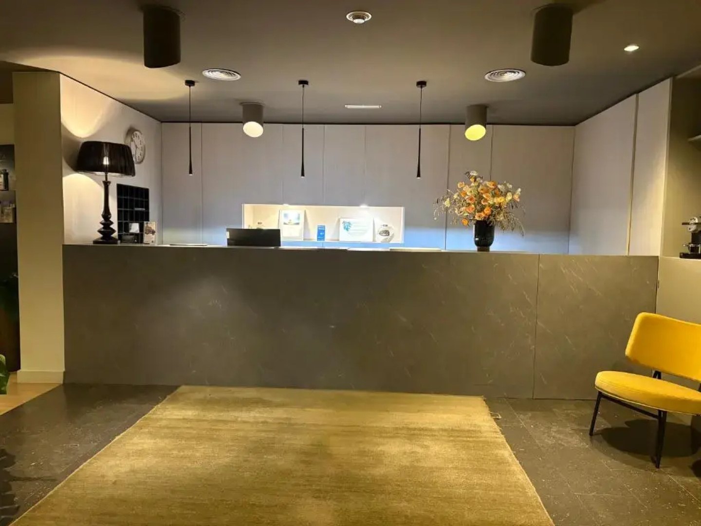 Nuria Hotel