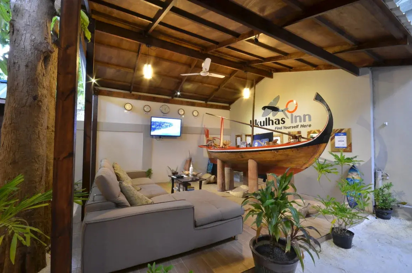 Отель Ukulhas Beach Inn