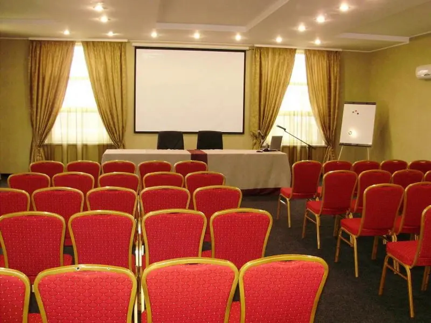 Edem Hotel