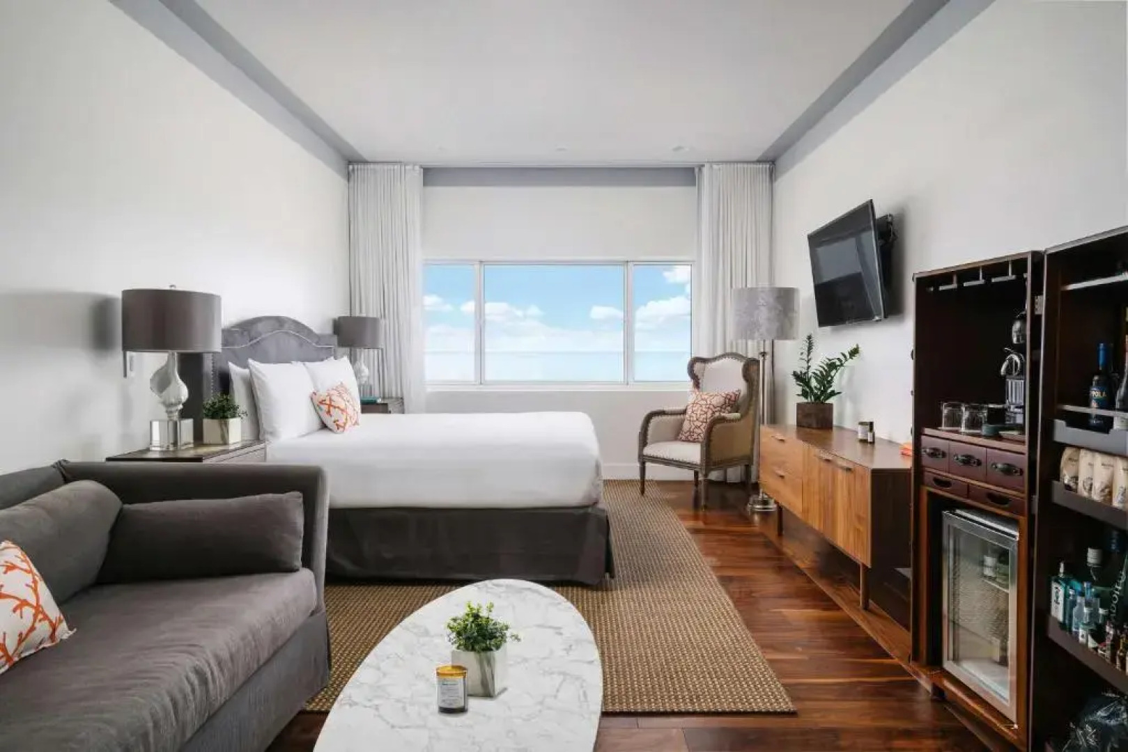 Nautilus Sonesta Miami Beach