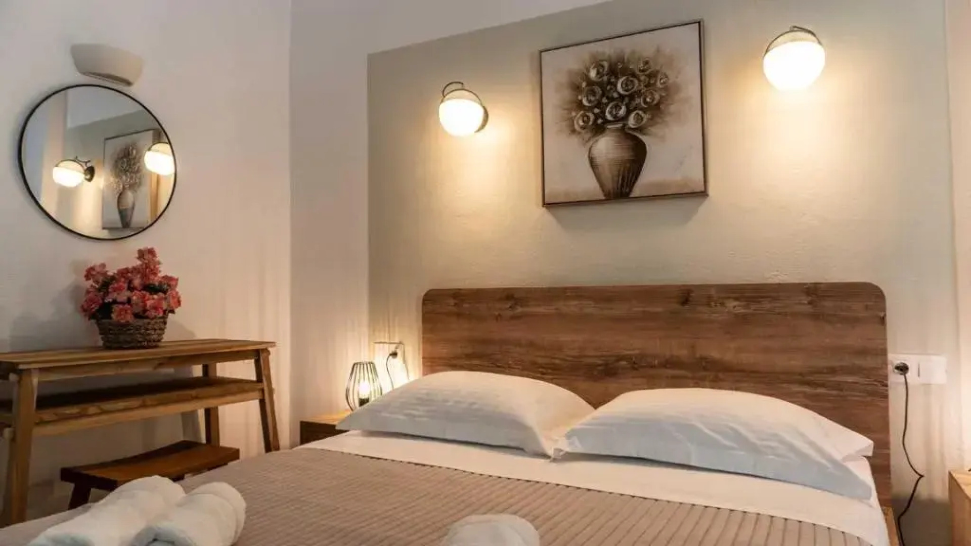 Avra Studios & Apartments