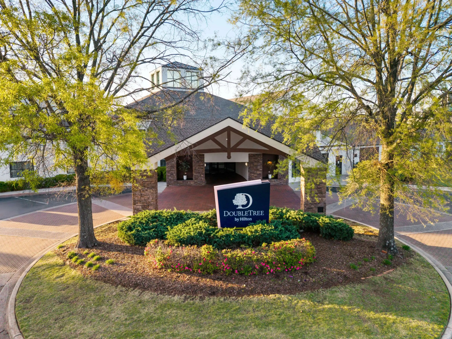 DoubleTree Suites by Hilton Hotel Huntsville South