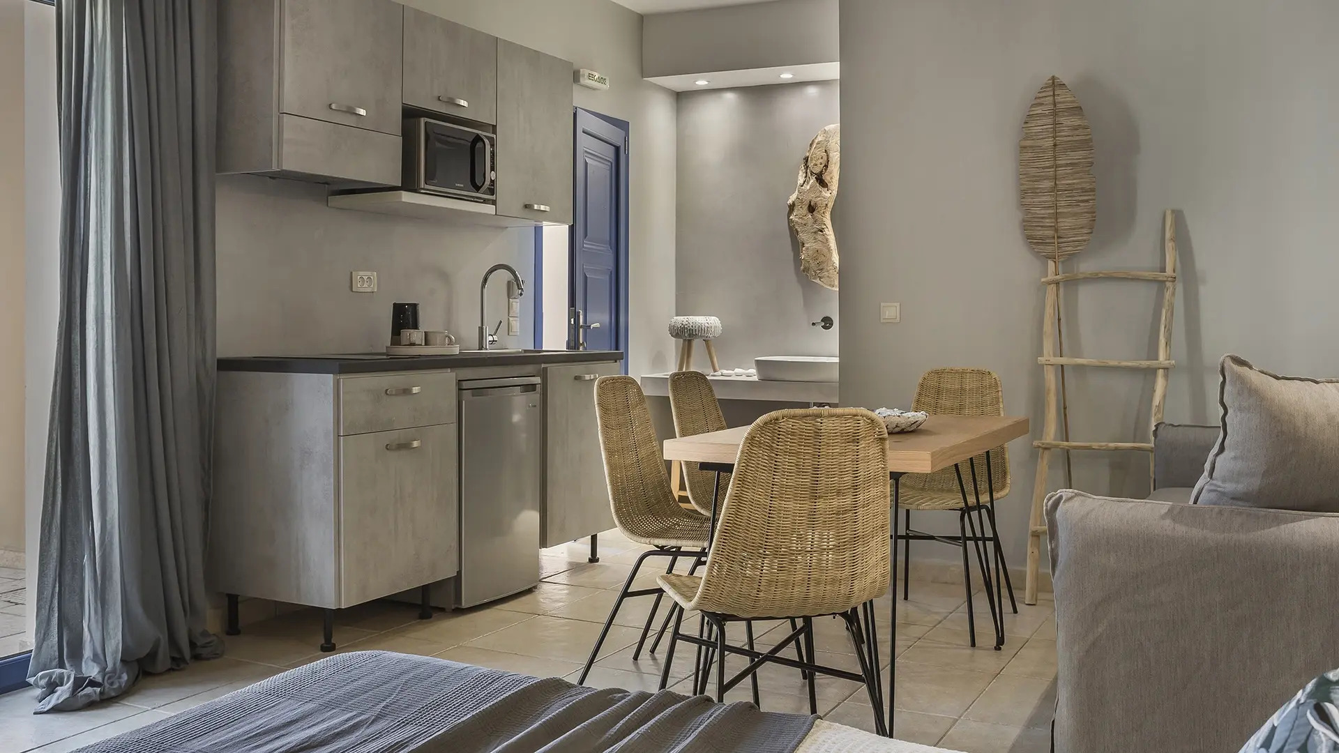 Avithos Resort Apartments Hotel