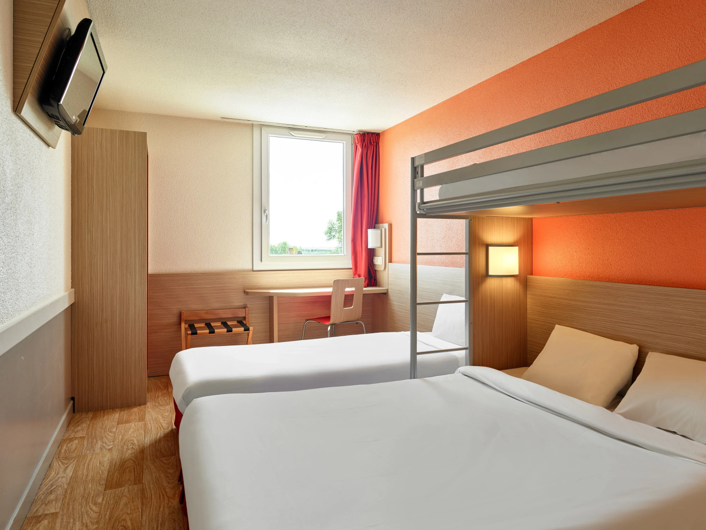 B&B HOTEL Saint-Witz Roissy