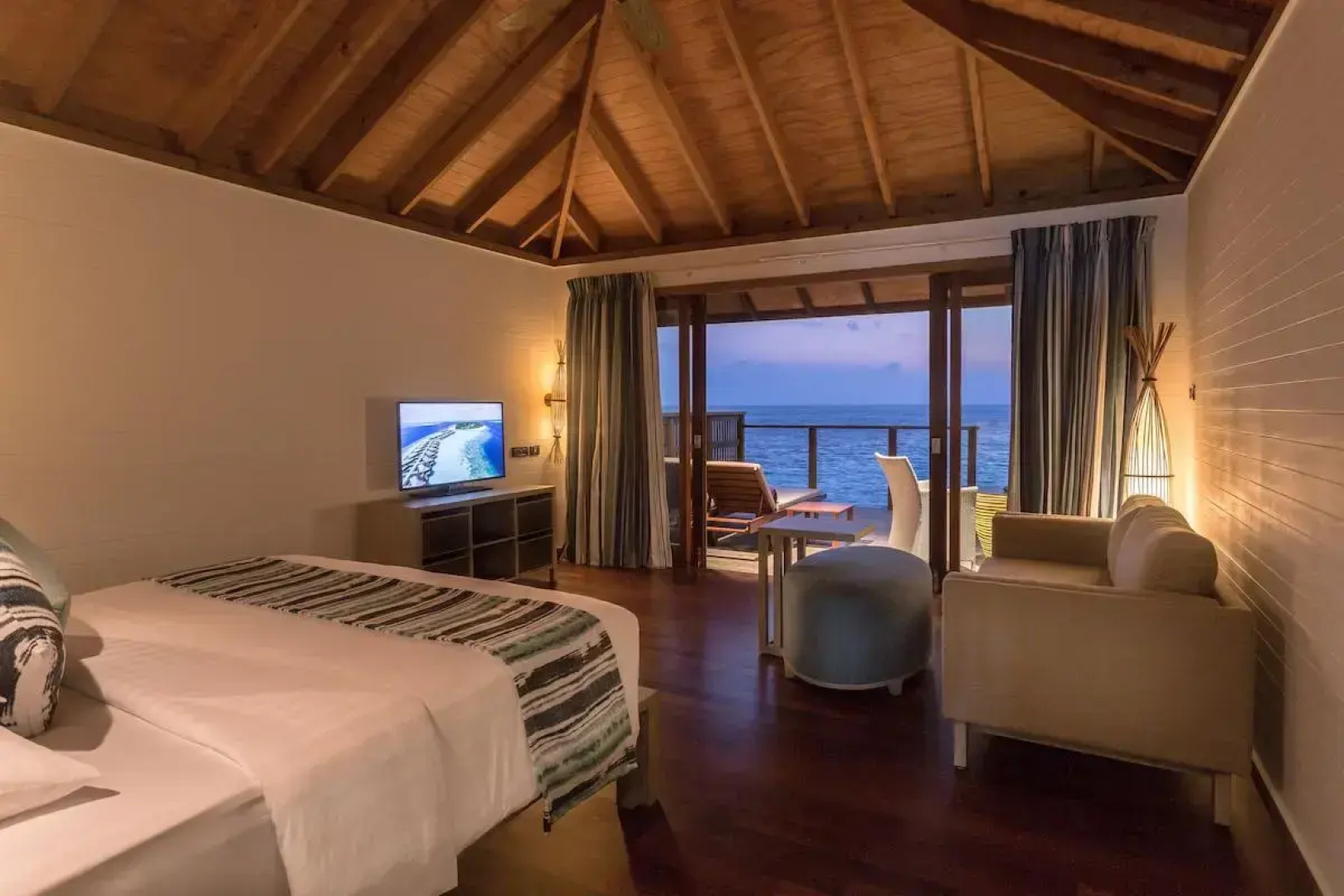 Курортный спа-отель Vilamendhoo Island